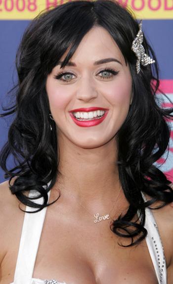 Anche la dolce Katy Perry protagonista di un video hard con l'ex marito Russell Brand - Ecco le prime immagini