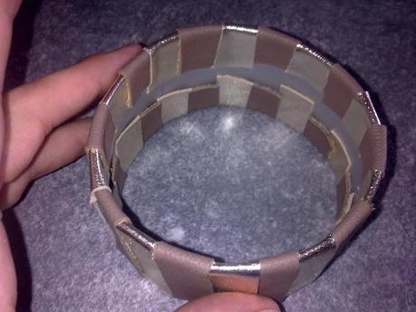 Bracelets made with leather and can of chips