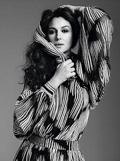 Monica Bellucci in Dolce & Gabbana su Zoo Magazine