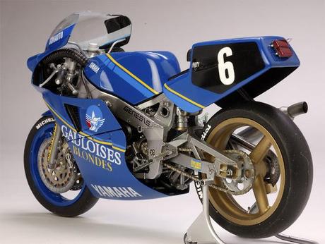 Yamaha FZR 750 Endurance 1985 by Utage Factory House (Fujimi)