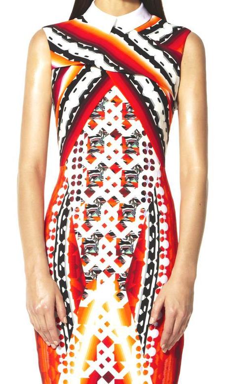 PATTERNS E RICAMI AL COMPUTER NELLA COLLEZIONE RESORT 2013 DI PETER PILOTTO