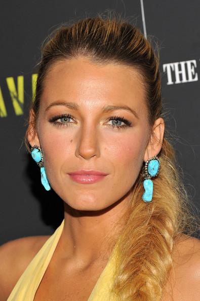 Blake Lively Savages NY Premiere // Get the Look!