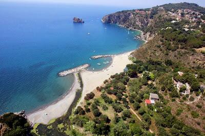 PALINURO ... Mare Sole e Grotte ....