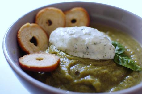 Crema tiepida di broccoli