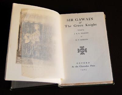 Sir Gawain and the Green Knight, prima edizione inglese 1925