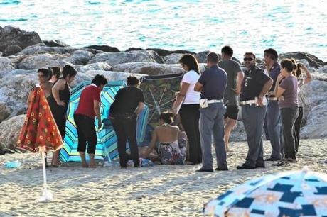 Vibo Valentia: agguato in spiaggia. Uomo ucciso davanti ai familiari.