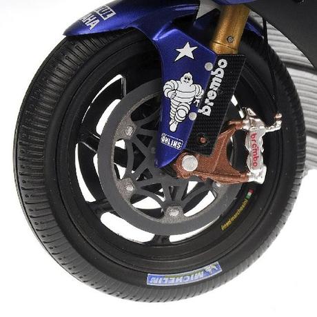 Yamaha YZR-M1 C.Edwards Laguna Seca 2008 - Exclusive Danhausen L.E. 700 pcs. by Minichamps