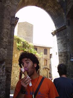 (it) M.S.Tour 2011 - Day 9: San Gimignano & Siena