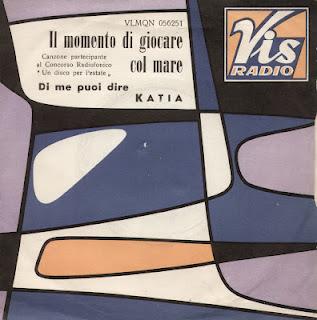 KATIA - IL MOMENTO DI GIOCARE COL MARE/DI ME PUOI DIRE (1964)