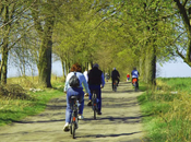 Riviera Adriatica? Luglio Agosto ecosostenibile, scegli treno bici