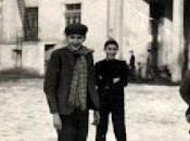 cassetto delle vecchie fotografie