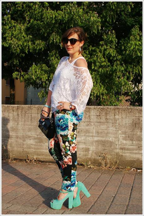 Look of the day: Acqua & Flowers