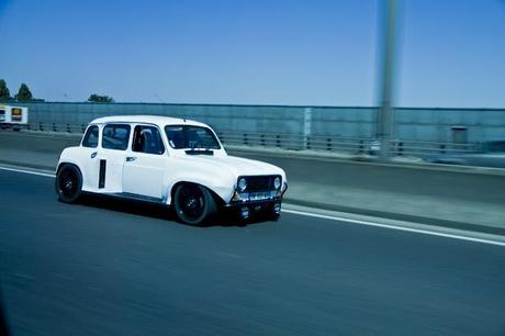 Renault 4 L 3000 V6