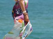 Lungo abito fiori spiaggia Long flowered dress beach