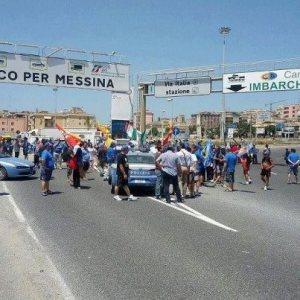 Il ritorno dei Forconi: Stretto di Messina bloccato!