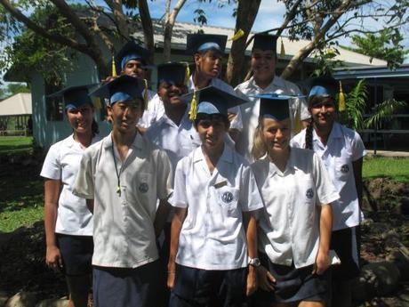 Studenti della International School di Nadi