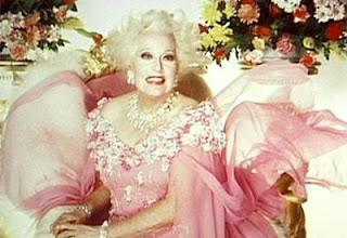 Tu la conosci Barbara Cartland?