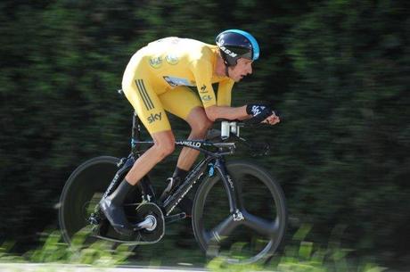 Tour De France 2012, 9^ Tappa: Wiggins straordinario nella cronometro, vittoria e il vantaggio aumenta in Classifica