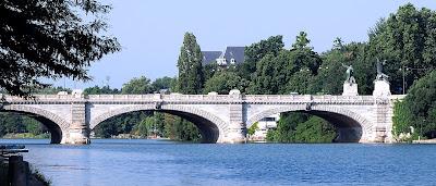 Ponte Umberto I