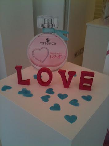 like a new love profumo essence luglio 2012