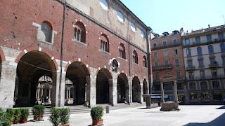 Piazza Mercanti