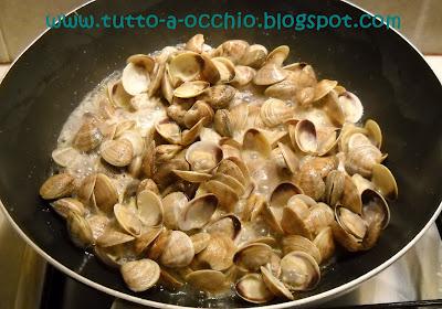 Vedi Napoli e poi....mangia! - Soutè di vongole