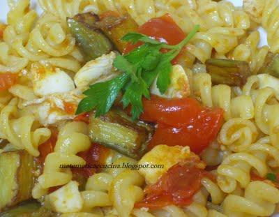 Fusilli con Melanzane Dorate e Filetti di Coccio