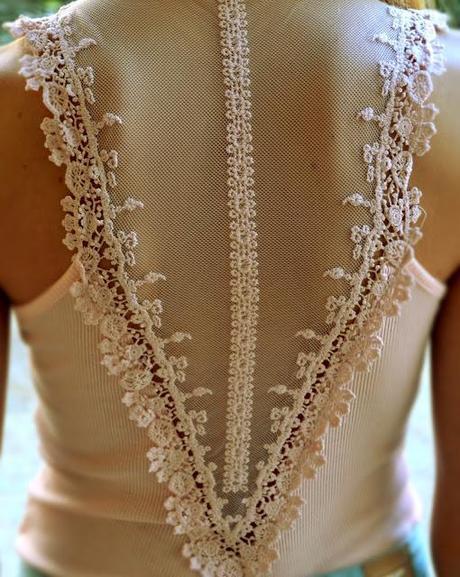 Lace Details Lace Details