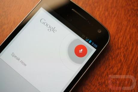 Google presenta Voice Search.