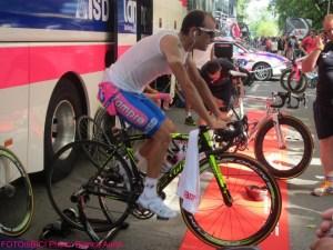 Tour de France: vince Voeckler, ma che bravo Scarponi!