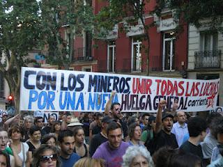 Meno polizia, più istruzione: i mineros entrano in Madrid