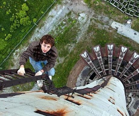Skywalking-Tower-PetaPixel-Enpundit Skywalking, coraggio o pazzia?