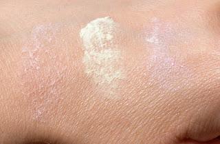 Review: e.l.f. Mineral Booster in Sheer, Yellow e Shimmer