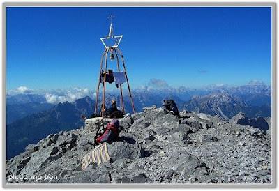 IN CIMA.Immagini dalle cime della montagna Italiana.