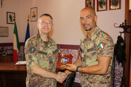 Trapani/ 6° Reggimento Bersaglieri. Visita del nuovo comandante della Brigata “Aosta”