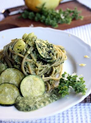 Pasta al pesto per festeggiare, invece di una torta!