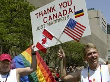 Sondaggio rivele: terzo trans canadesi sposato