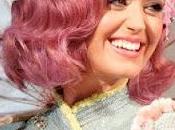 Moda 2012: spopolano capelli riflessi rosa