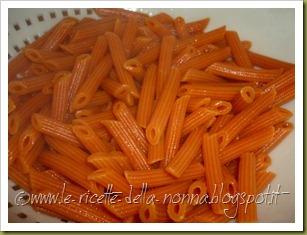 Penne al peperoncino con salsiccia, pomodoro San Marzano e cipolla di Tropea