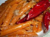 Penne peperoncino salsiccia, pomodoro Marzano cipolla Tropea