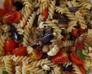 Fusilli con melanzana,tonno e mozzarella