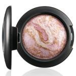 MineralizeEyeShadow-InvincibleLight