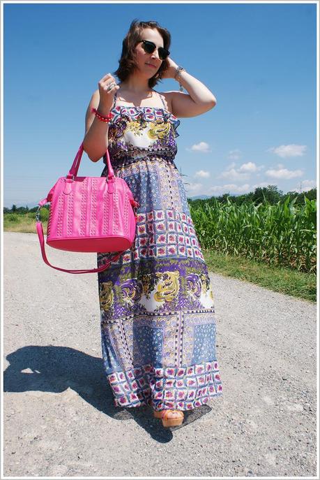 Look of the day: purple flowers and pink studs