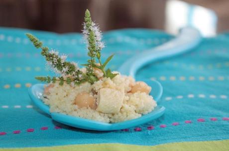 Cous cous all’arancia con pollo e ceci