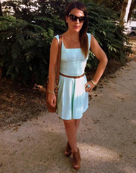 Mint dress and brown details