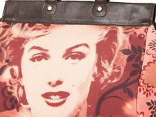 Desigual celebra mito Marilyn Monroe