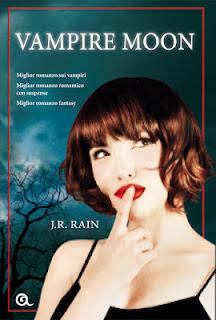 Recensione: Vampire Moon - AAA Vampiri Offresi di J.R. Rain