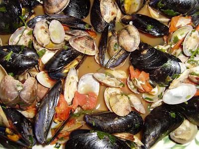 Zuppa di cozze e arselle alla cagliaritana‏ di Rosa