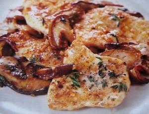 Scaloppine di tacchino con melanzane e peperoni