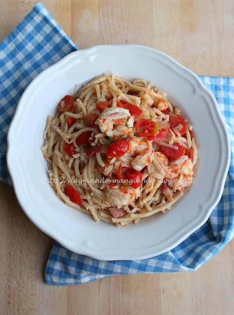 PICI SENESI CON GAMBERI, PANCETTA E POMODORINI